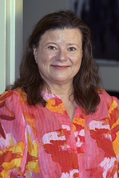 kim simmons